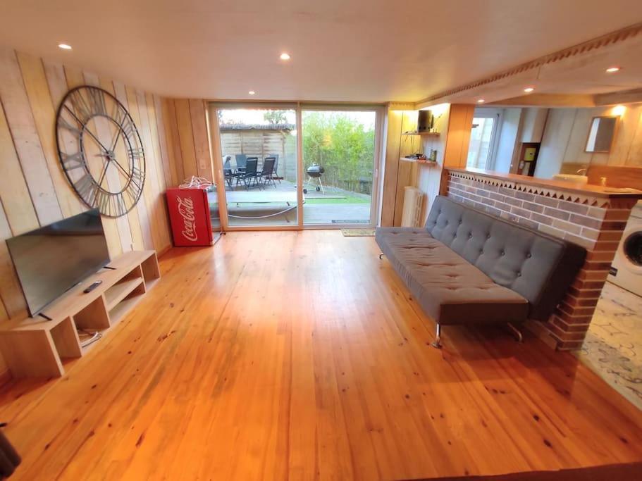 Maison 8 Personnes, Quartier Benoit, 300m Hébergement de vacances