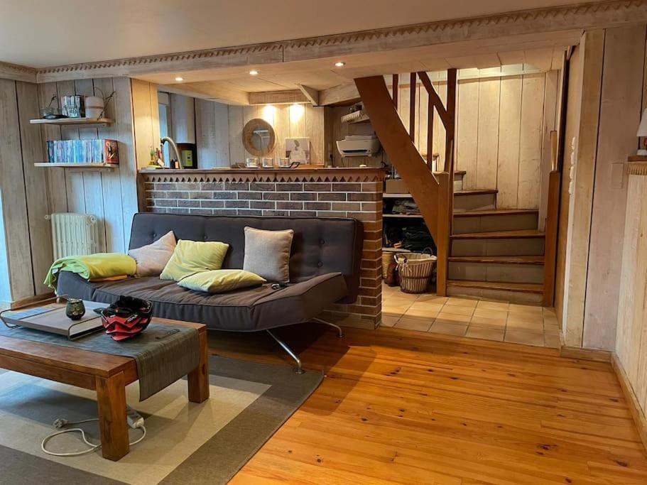 Maison 8 Personnes, Quartier Benoit, 300m *